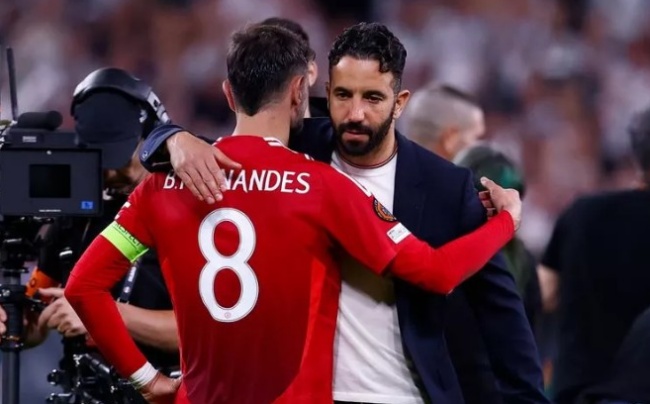 Tương lai Bruno Fernandes tại Man Utd: Sự thay đổi toàn diện là chìa khóa