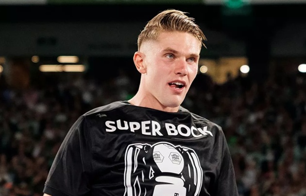 Juventus tạo nên cú sốc chuyển nhượng: Đổi Vlahovic lấy Theo Hernandez và chi đậm cho Gyokeres