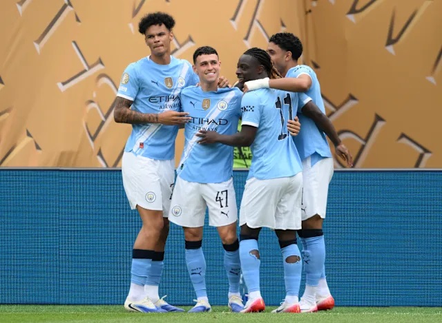 Man City thắng tưng bừng trước Wydad Athletic, nhưng Rico Lewis nhận thẻ đỏ trực tiếp