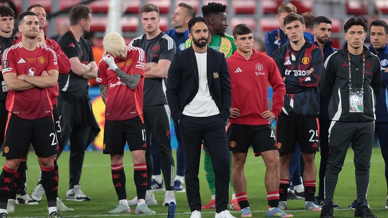 Manchester United thanh trừng lực lượng: 10 cầu thủ chia tay Old Trafford hè 2025