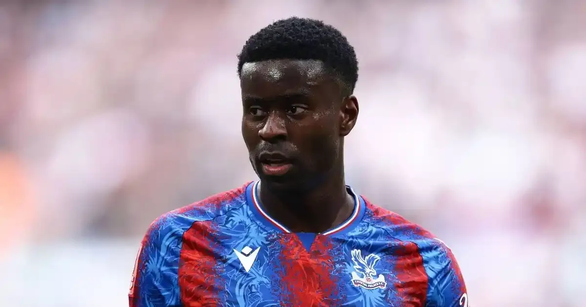 Marc Guehi: Crystal Palace sẵn sàng bán trung vệ đắt giá giữa sự săn đón của Big Six