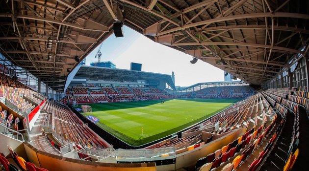 Sân vận động Gtech Community Stadium: Kiệt tác kiến trúc và trái tim của Brentford FC