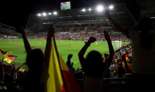Sân vận động Gtech Community Stadium: Kiệt tác kiến trúc và trái tim của Brentford FC